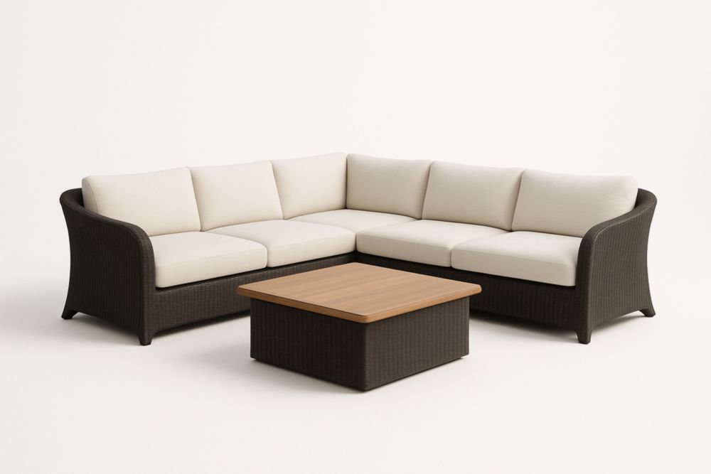 Divano angolare in Rattan con cuscini bianchi e tavolino in legno-Dwellanivo