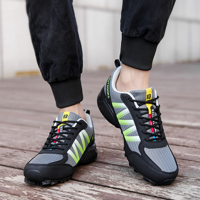 Ergonomikusan tervezett ortopéd cipő hát-, ízületi és lábfájdalmakra - unisex