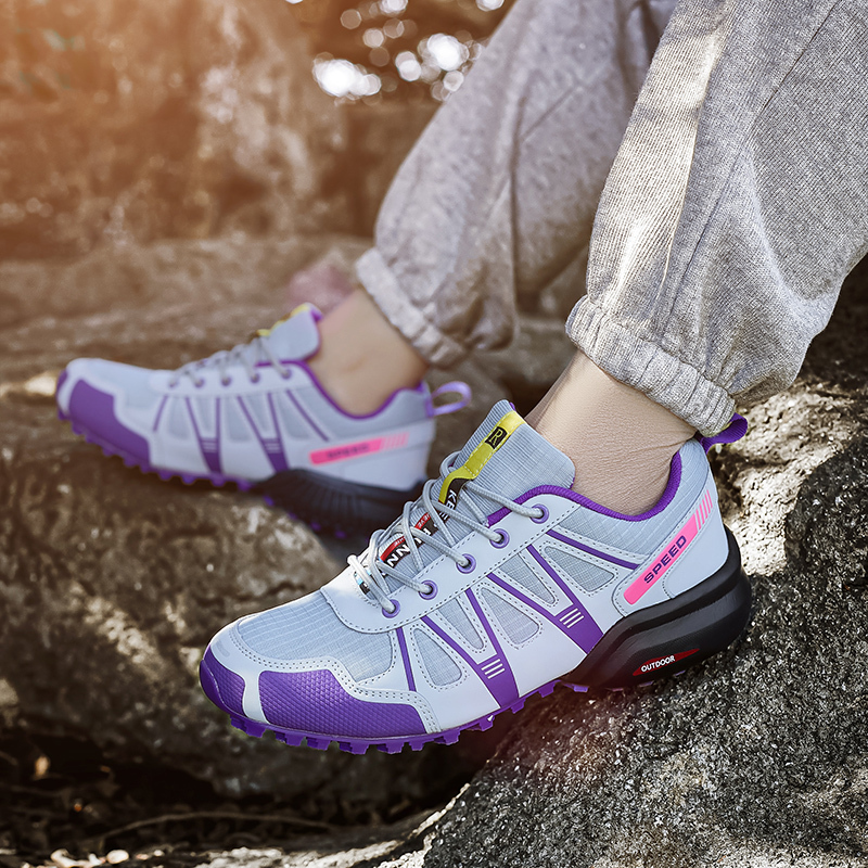 Ergonomikusan tervezett ortopéd cipő hát-, ízületi és lábfájdalmakra - minden nő számára alkalmas