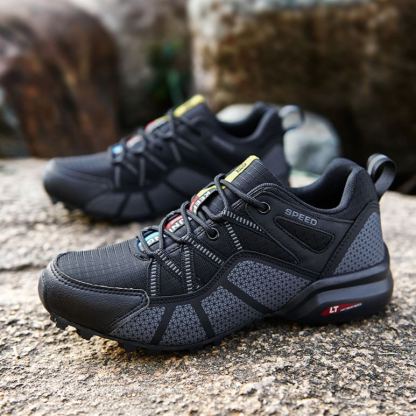 Ergonomikusan tervezett ortopéd cipő hát-, ízületi és lábfájdalmakra - minden férfi számára alkalmas