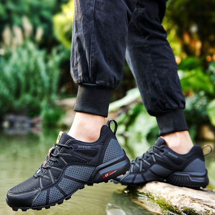 Ergonomikusan tervezett ortopéd cipő hát-, ízületi és lábfájdalmakra - minden férfi számára alkalmas