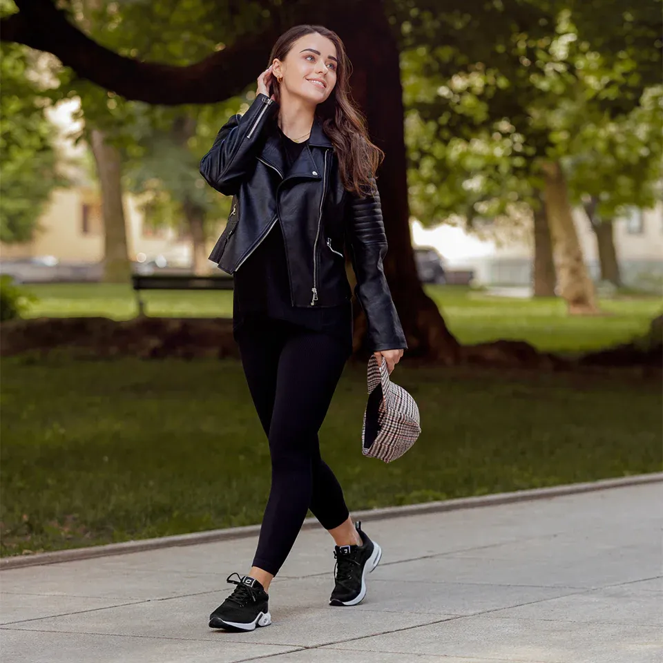 🔥Tylko dzisiaj: 40% zniżki – nie przegap okazji!🔥 Miękkie i wygodne buty ortopedyczne z amortyzacją ✅ Konstrukcja z podparciem łuku stopy dla większego komfortu