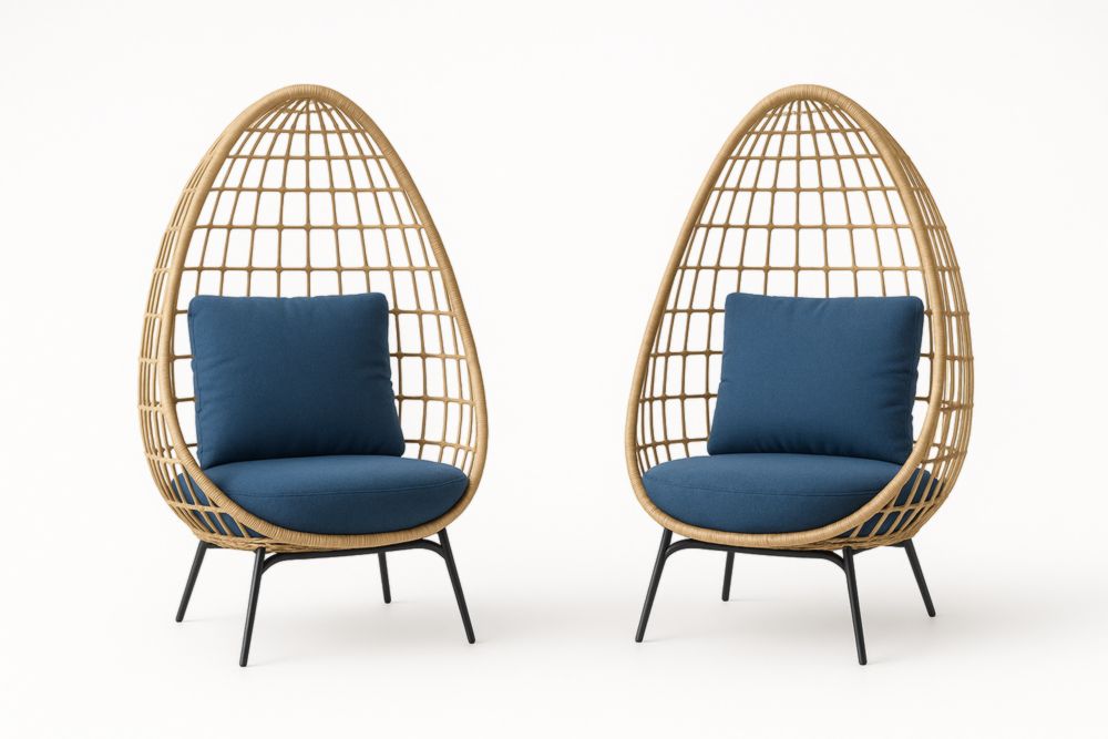 Lot de 2 fauteuils en rotin avec coussins bleus et structure en acier