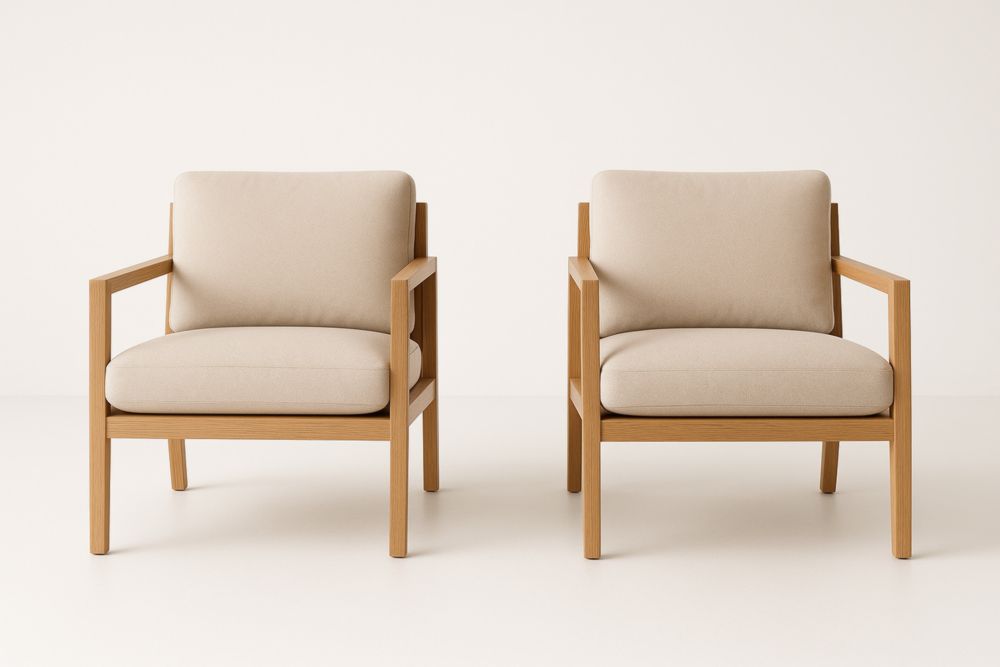 Lot de 2 fauteuils en bois et tissu beige