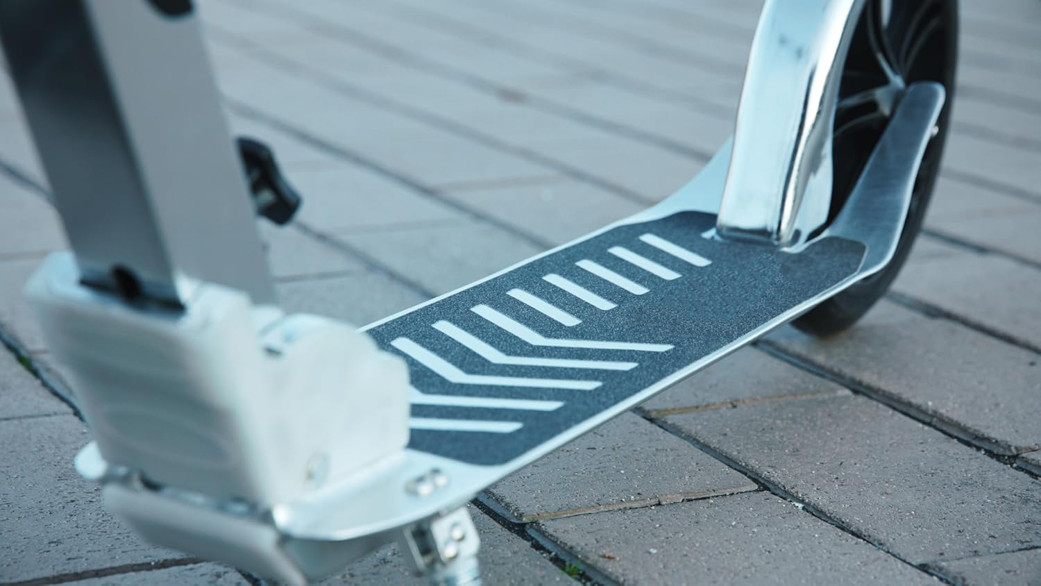 A5 DLX Kick Scooter for Kids Ages 8+ - 8" Urethane Wheels, Foldable, Anti-Rattle Handlebars, for Riders up to 220 lbs