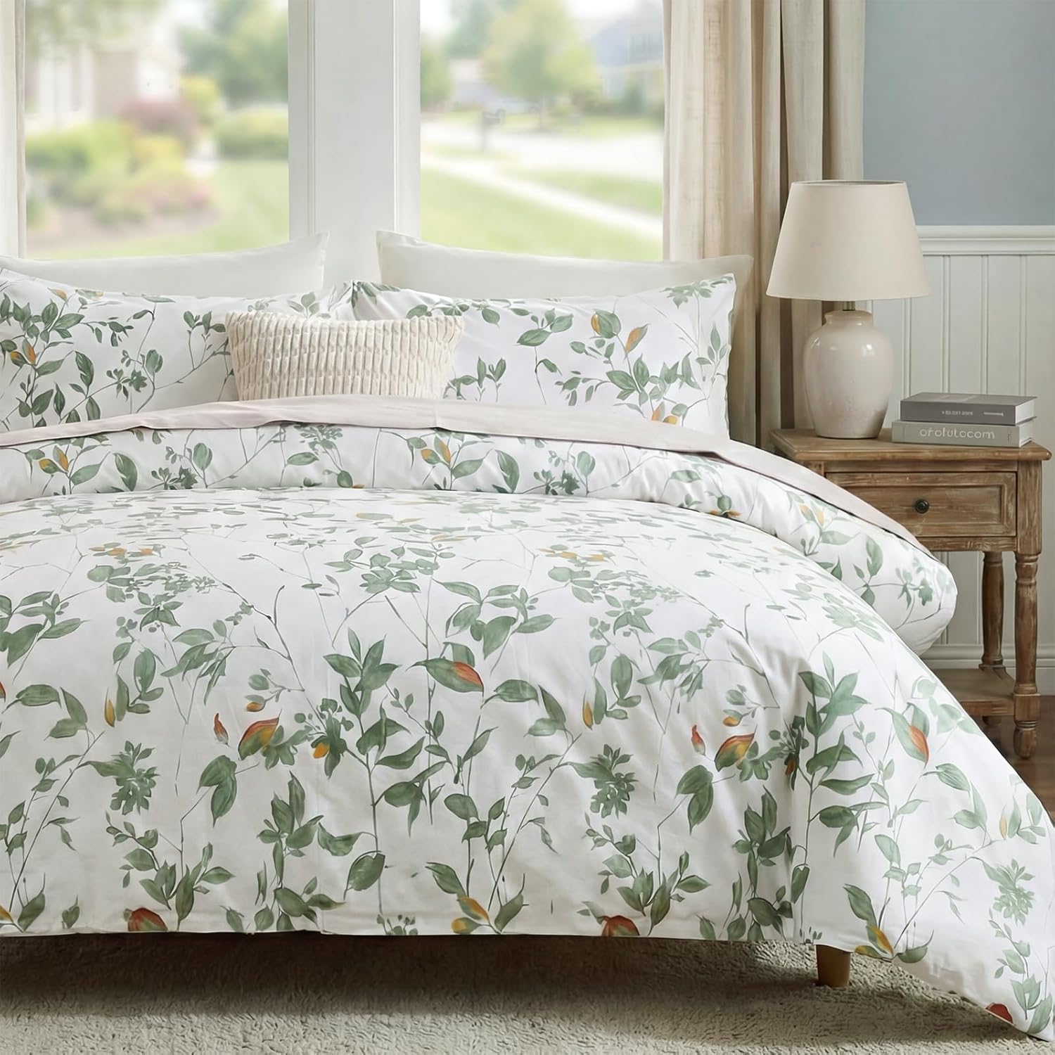 100% Cotton Duvet Cover Queen Size, Black and White Leaf Pattern Bedding Set with Zipper Closure, 3 Pcs Breathable and Soft Floral Duvet Cover for All Season