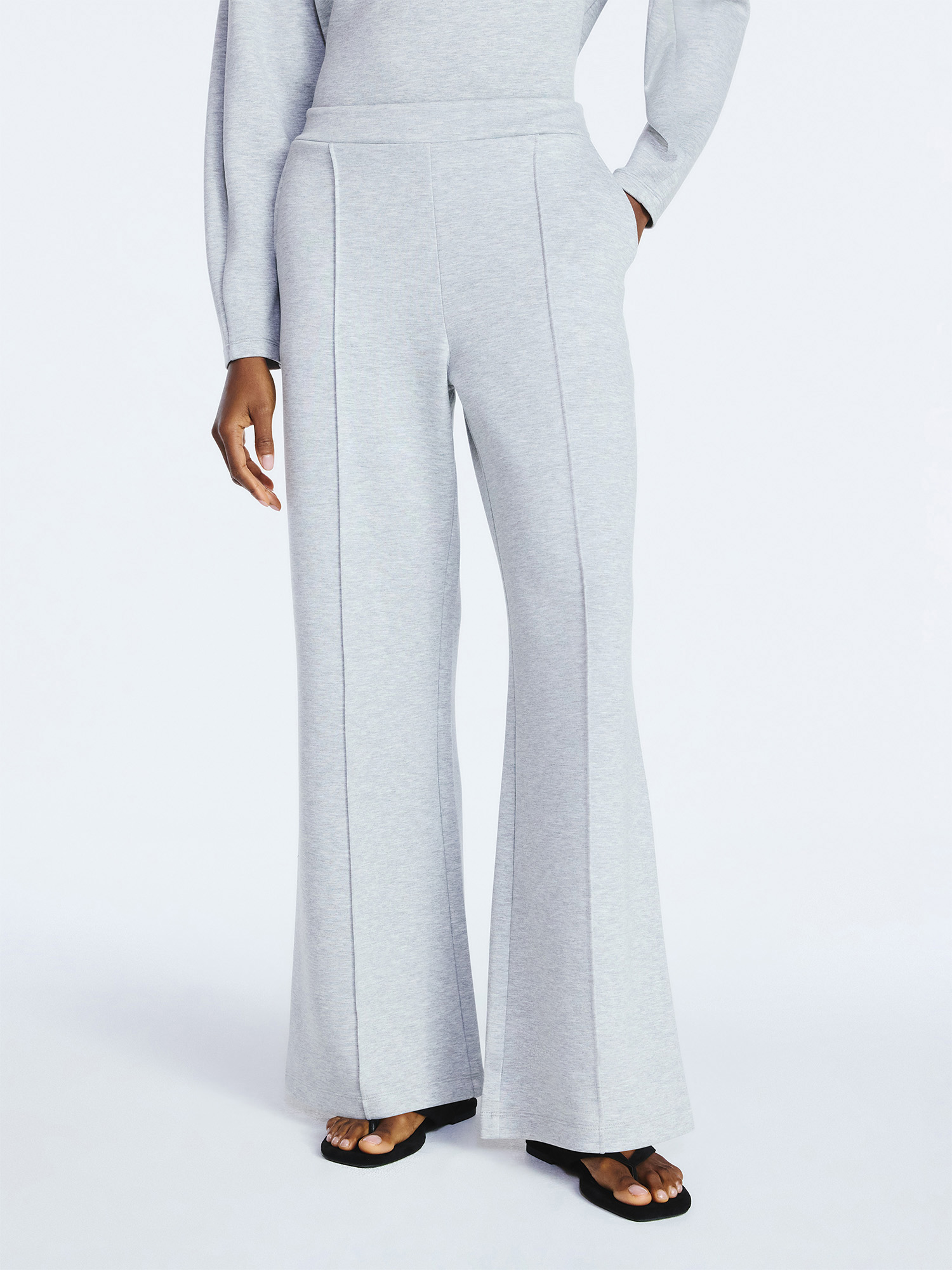 Women's New Zip Neck Top & Sweatpants