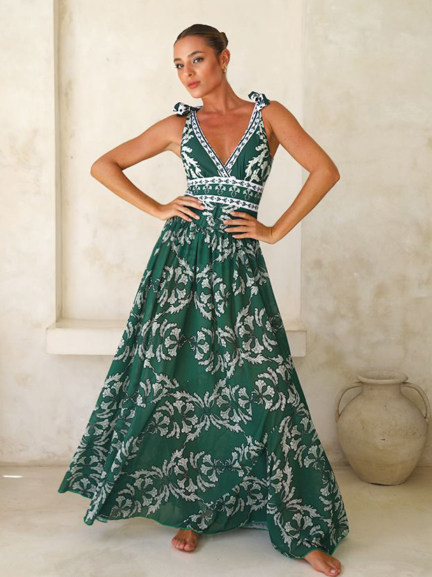 Retro Baroque Print Deep V-Neck One-Piece Swimsuit Set