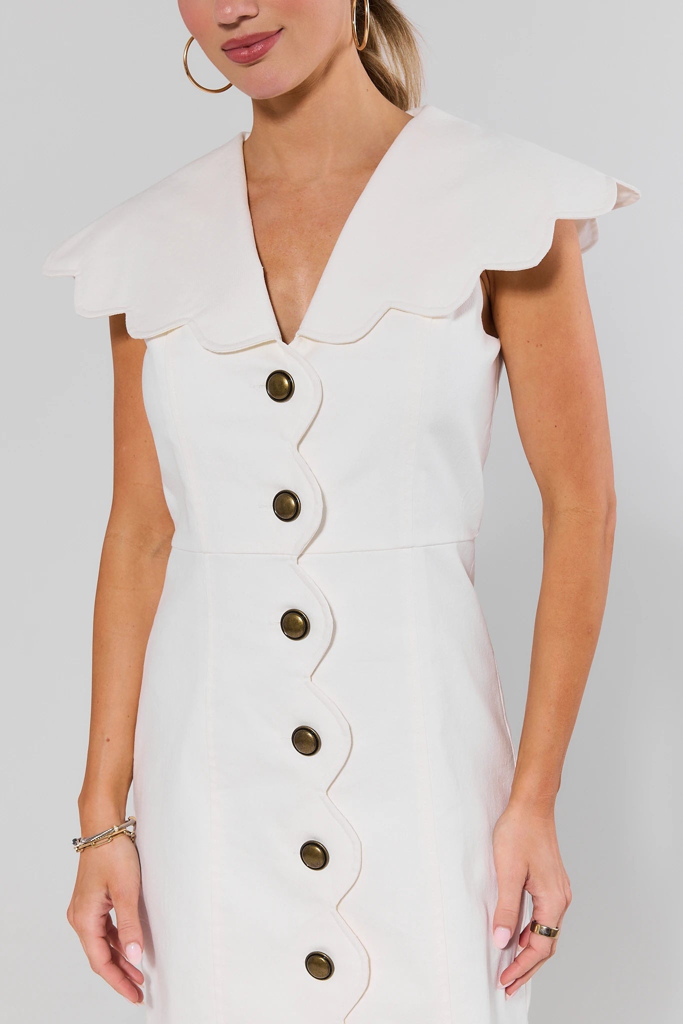 White Scalloped Collar Short Dress