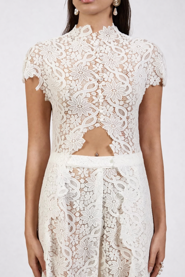 Aurelia Lace Set
