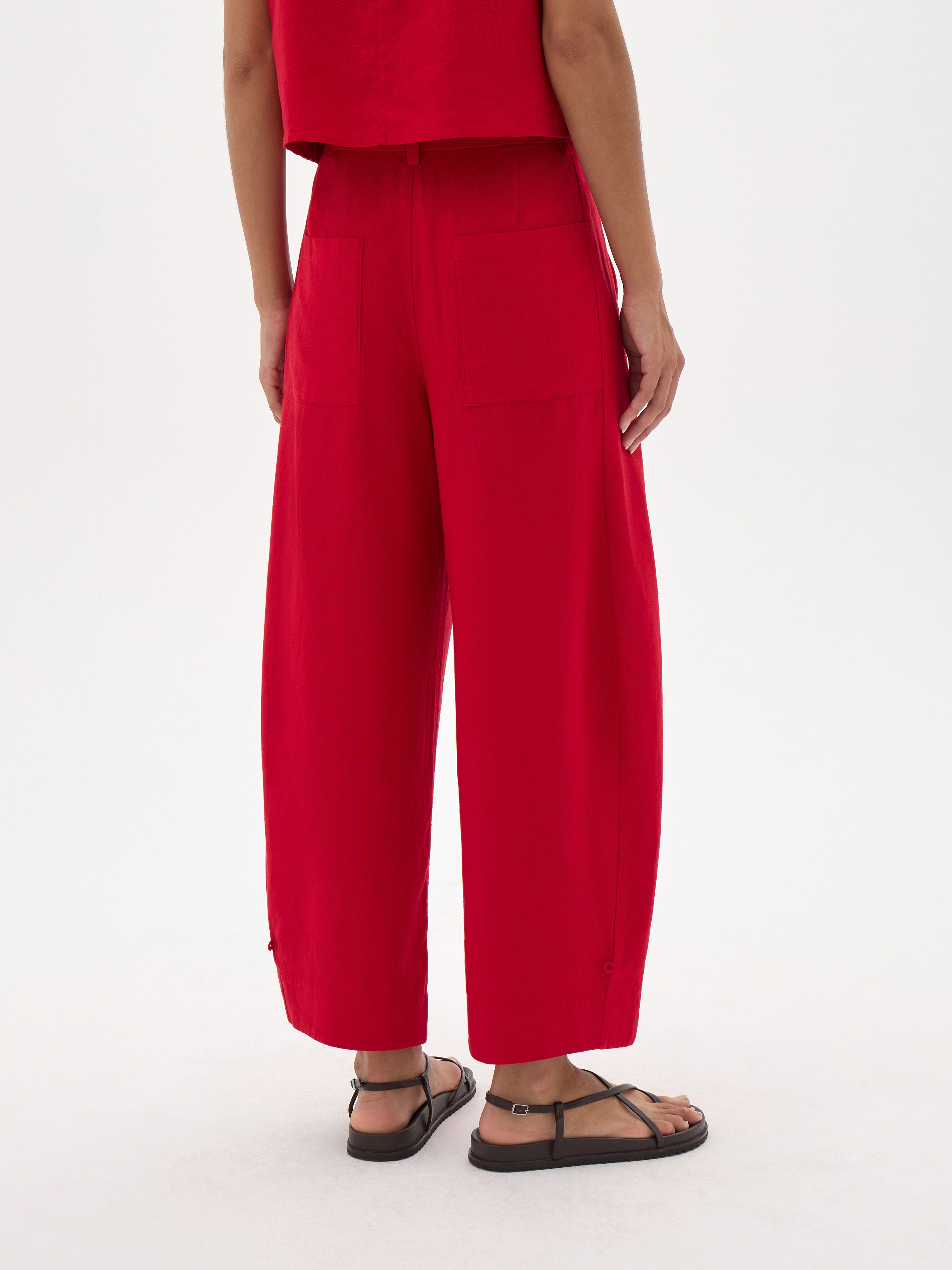 Dania Linen Blend Barrel Leg Trousers