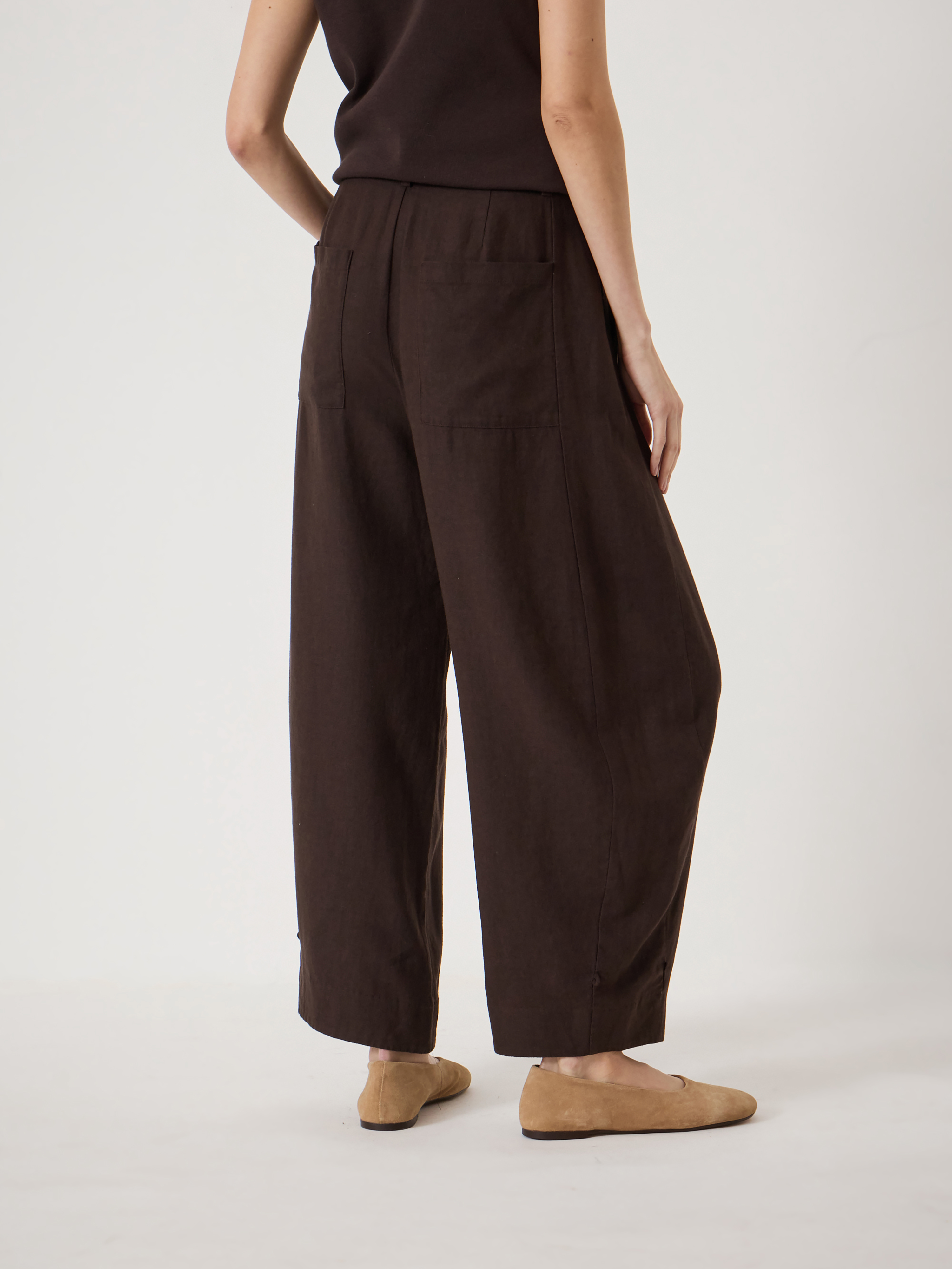 Dania Linen Blend Barrel Leg Trousers