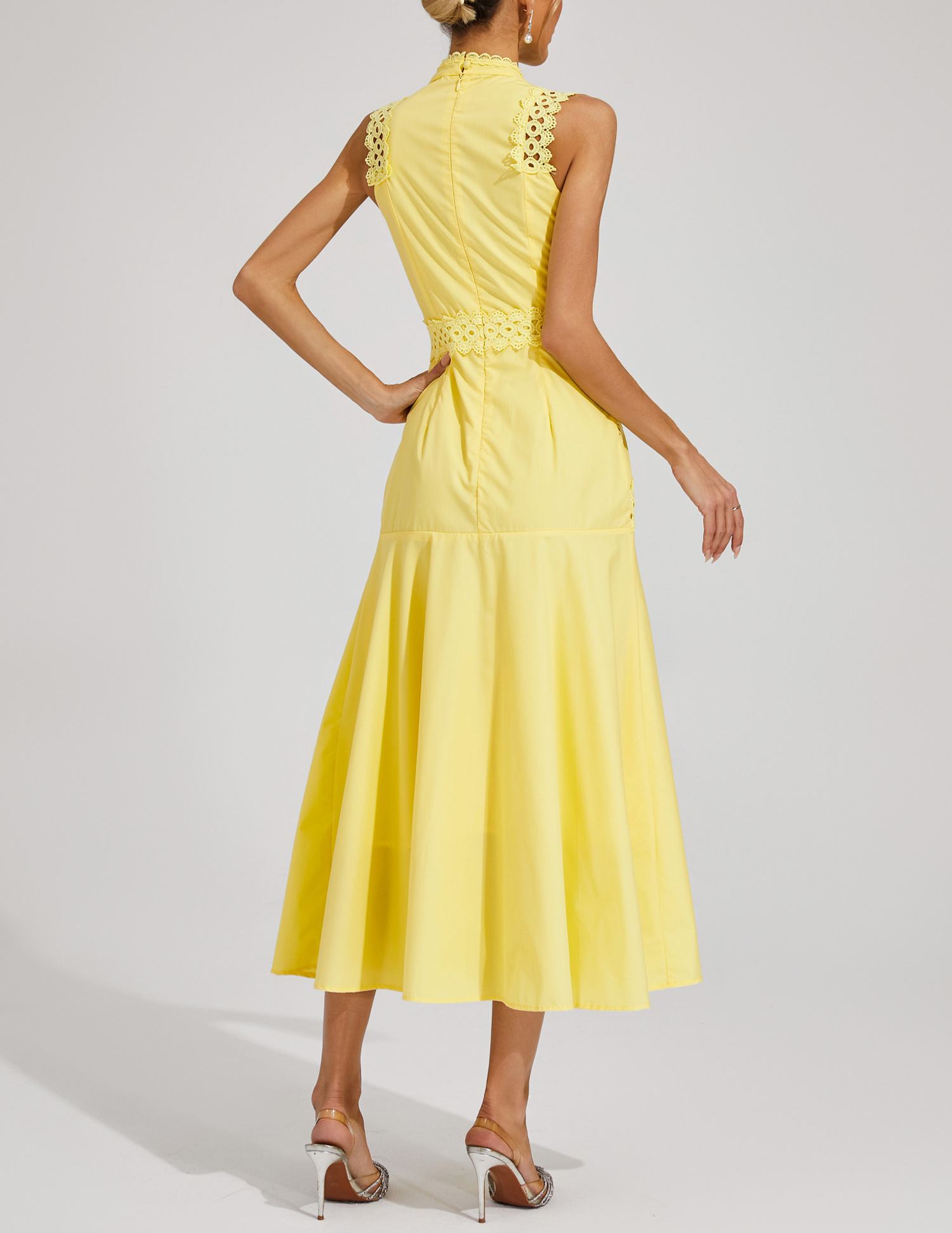 Susanna Blue Sleeveless Lace Dress