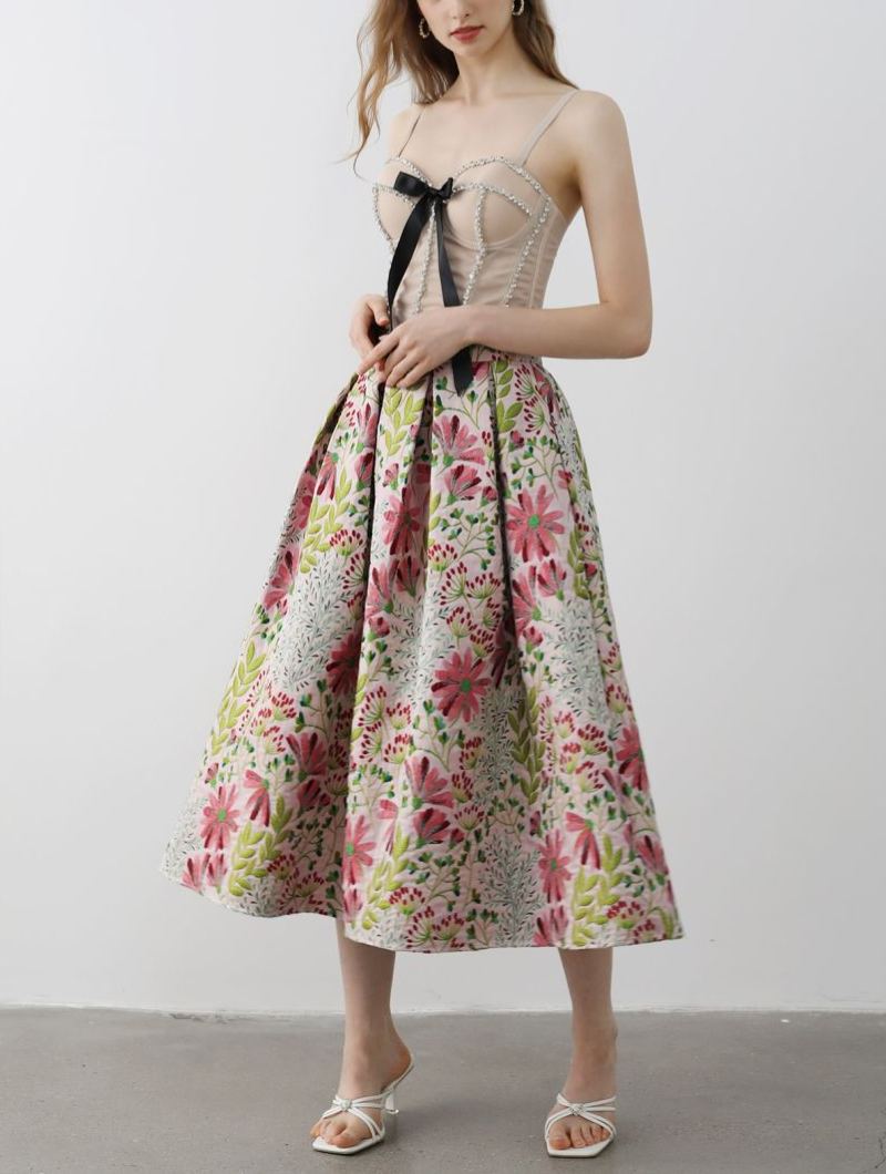 Cheerful Daisy Field Jacquard Pleated Midi Skirt