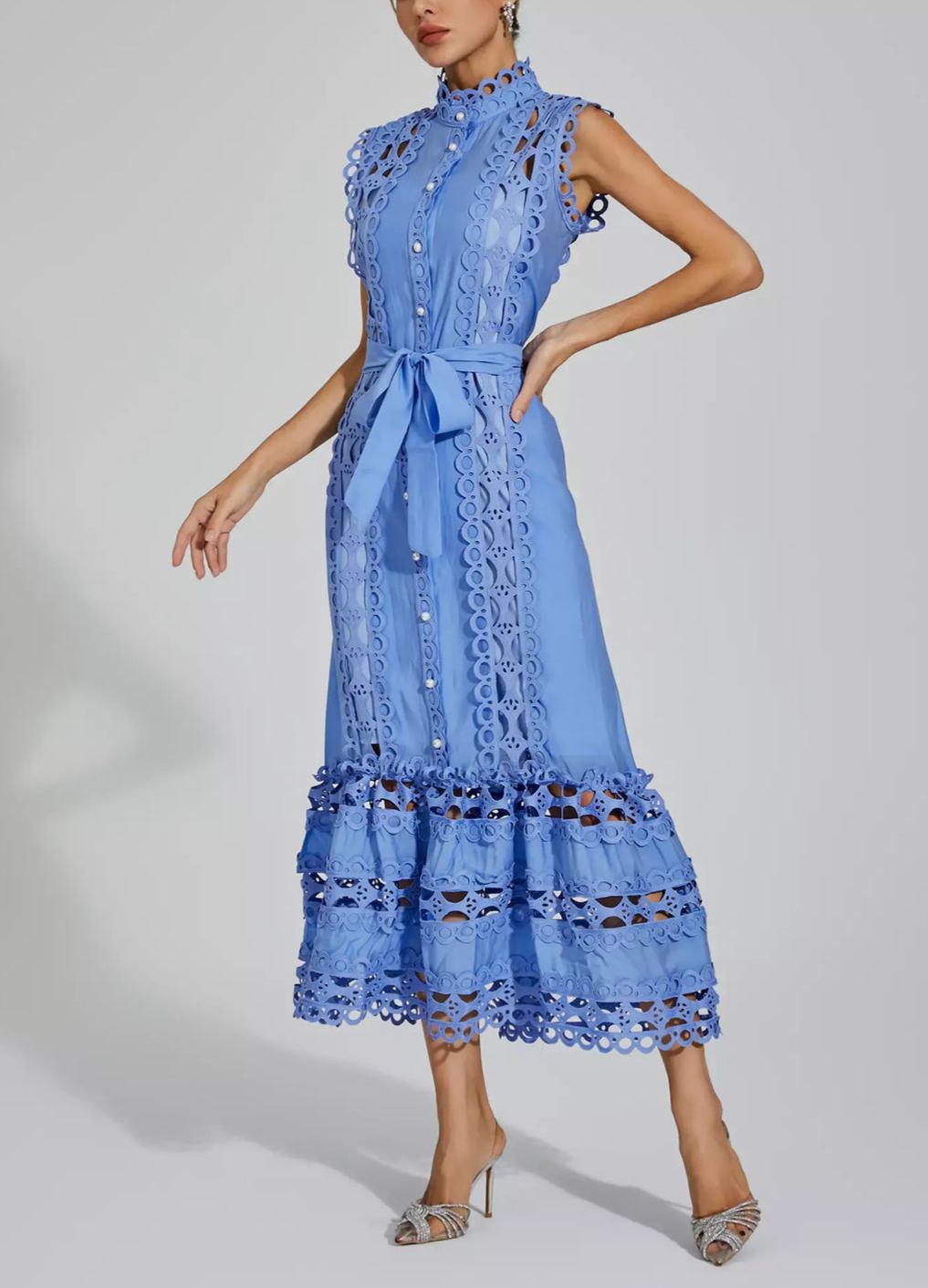 Blue Sleeveless Hollow Dress