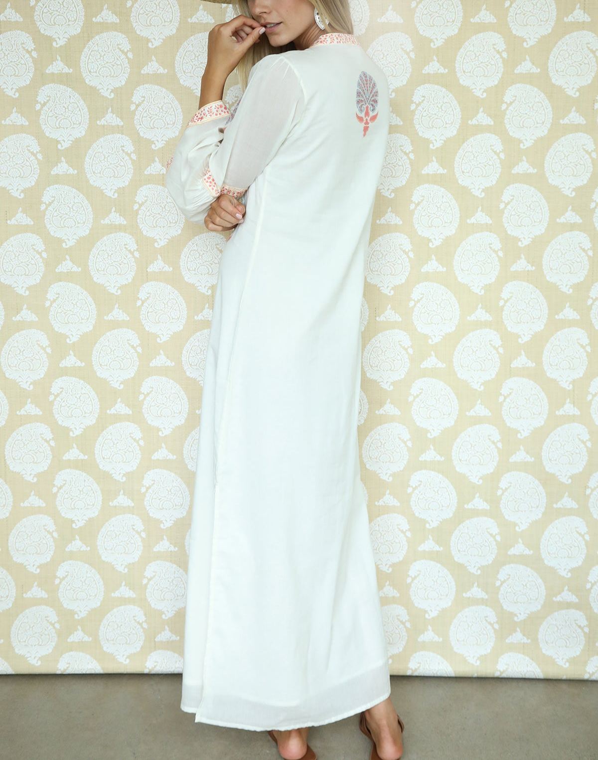 Elegant Medallion Kaftan