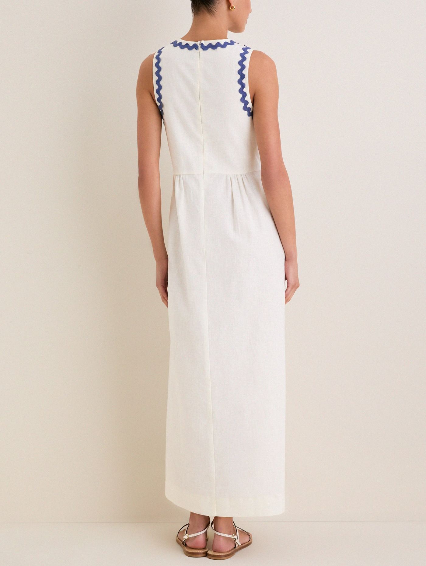White Ric Rac Tie Brocks Dress