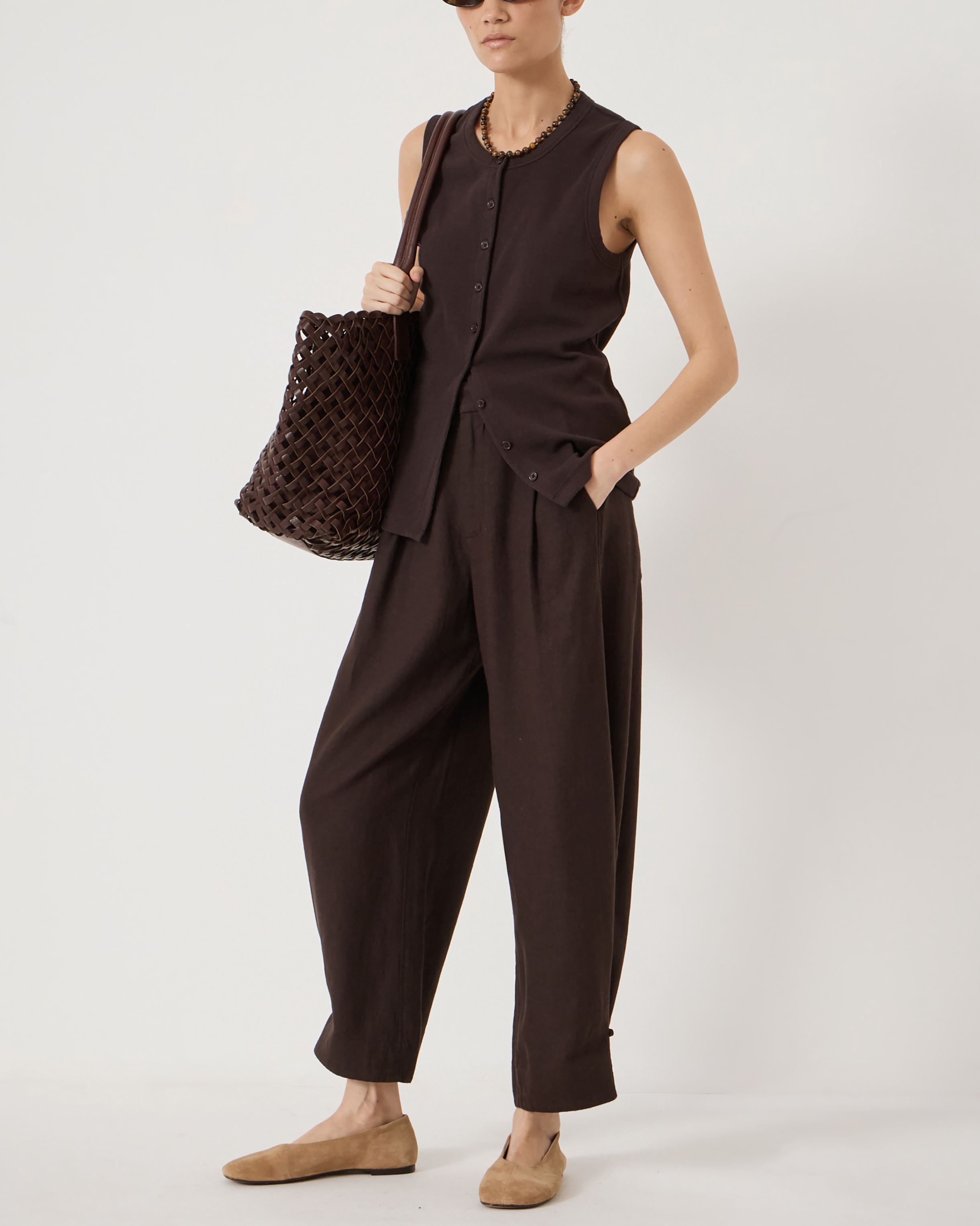 Dania Linen Blend Barrel Leg Trousers