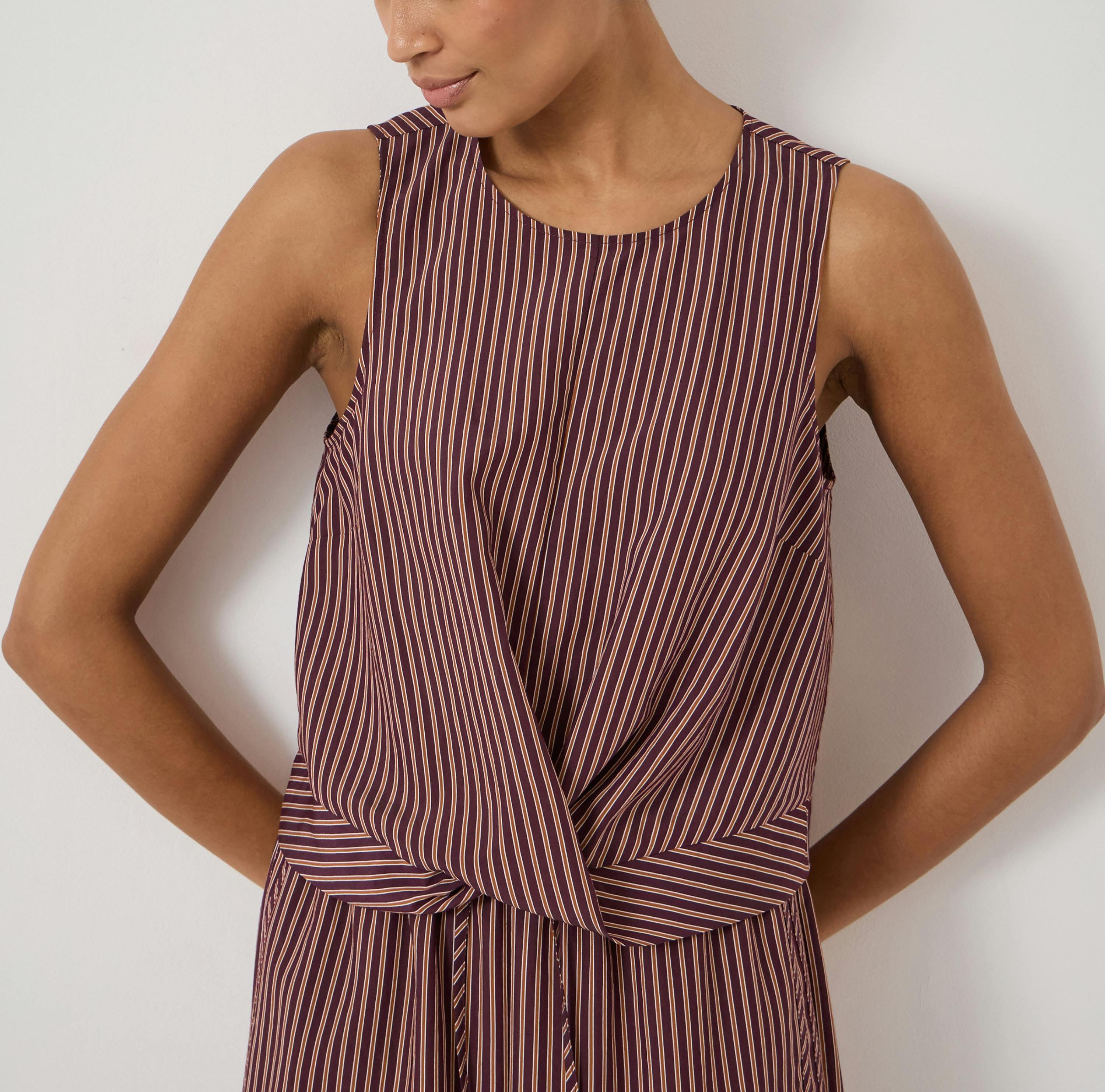 Maggie Twist Front Linen Top