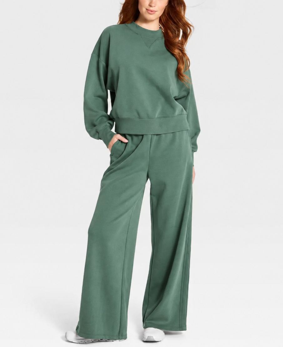 Women’s Cozy Two-Piece Lounge Set