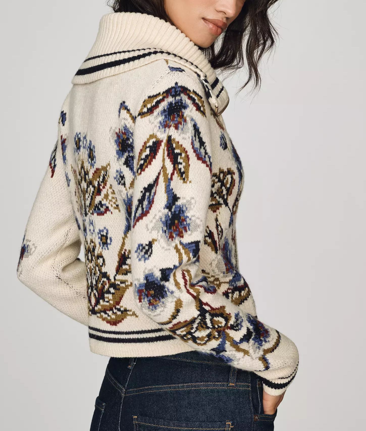 Golden Nature Front Zip Cardigan