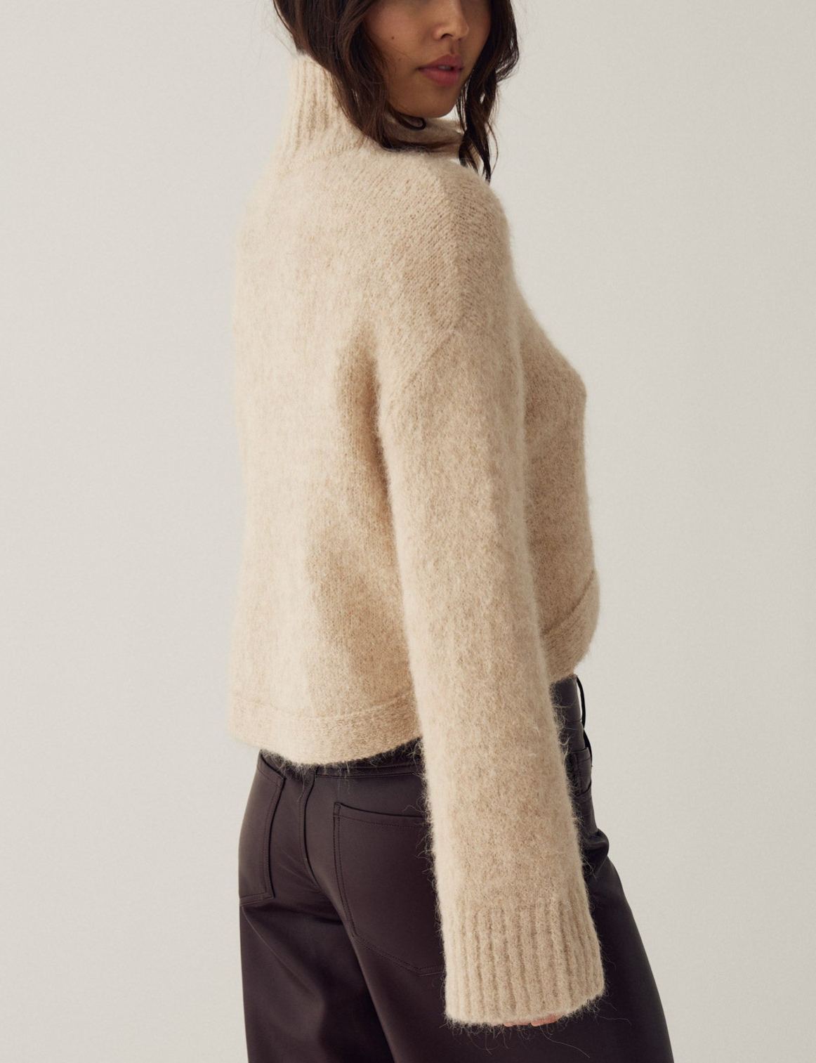Soft Brushed High-Neck Cropped Cardigan