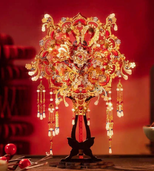 "Stop giving your girlfriend or friends just lipsticks and bags for gifts! Why not give a heartfelt, self-made DIY gift instead? 💯"