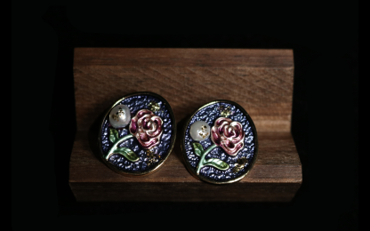 Midnight Blue Rose with Pearl