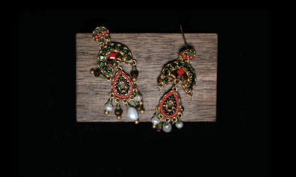Crimson Gilded Embroidery - Pearl & Emerald Tassel