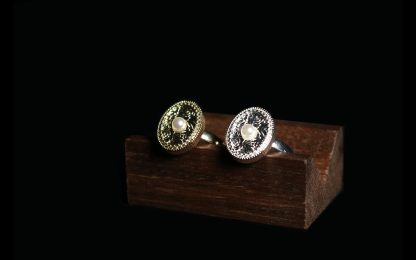 Moonlit Vine-Carved Silver Pearl 