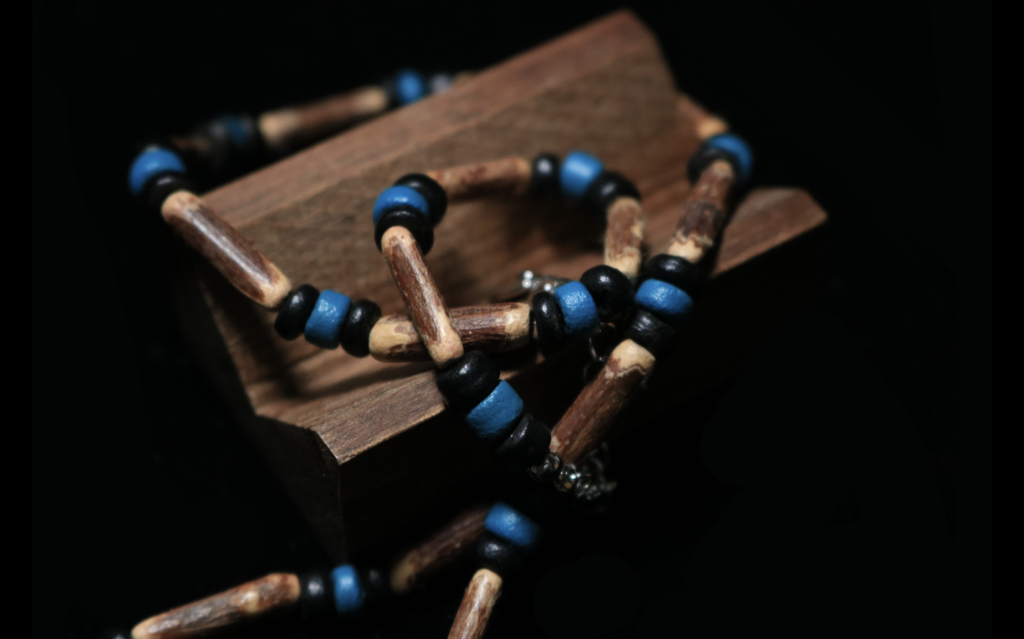 Bohemian Wood-Bone Turquoise & Black