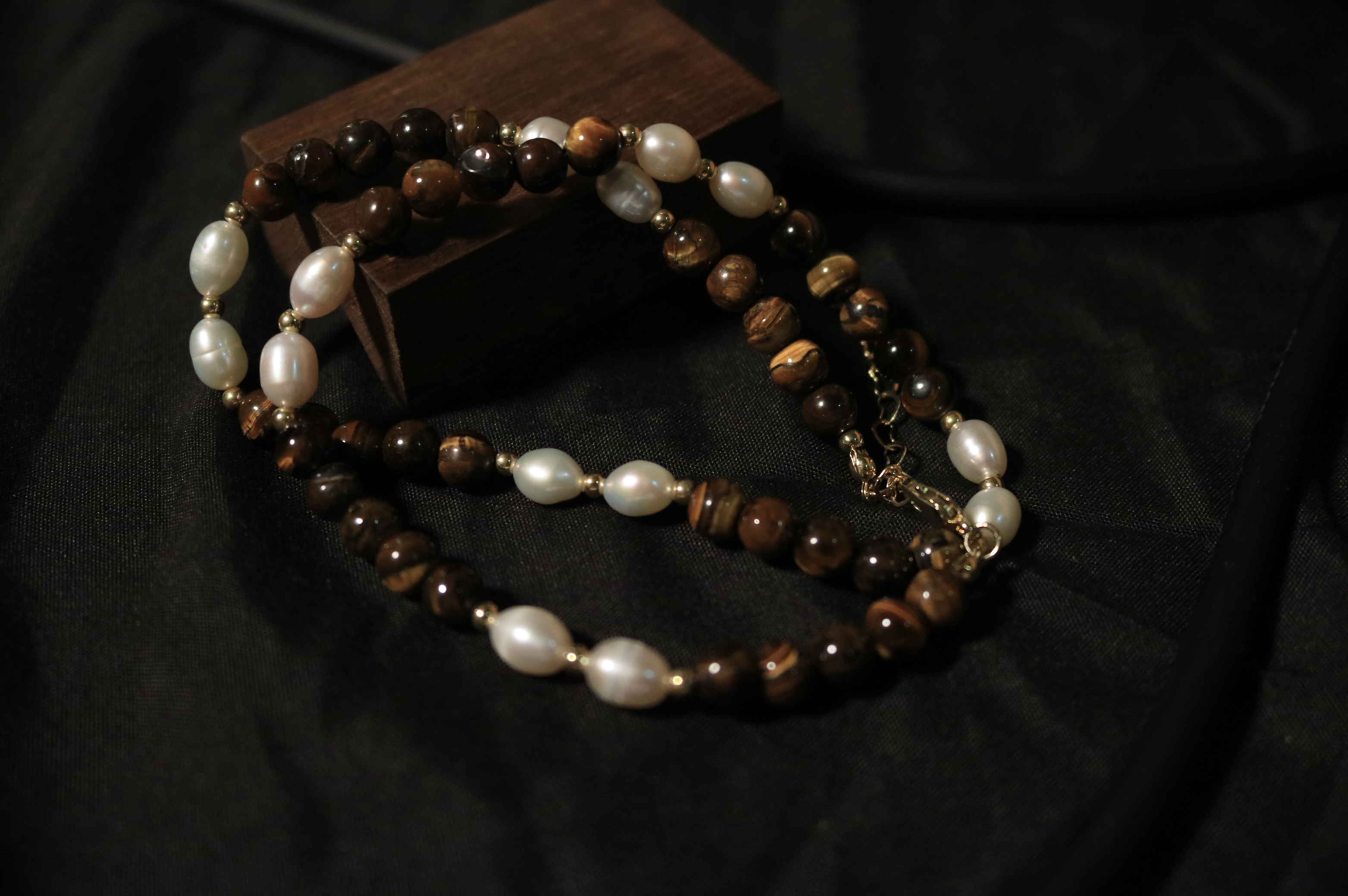 Brown-Tone Tiger Eye Pearl