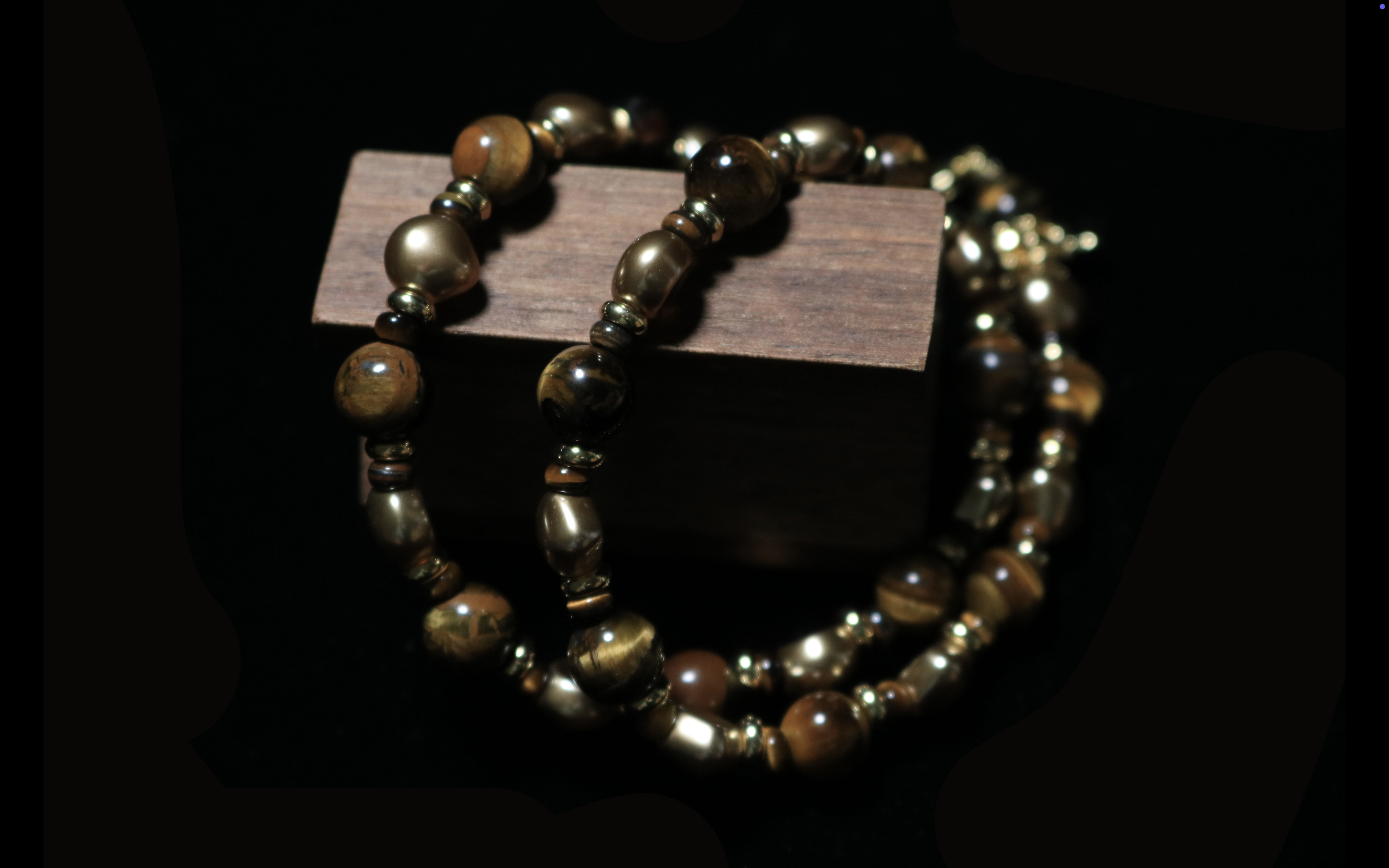 Retro Gold Accent Tiger Eye