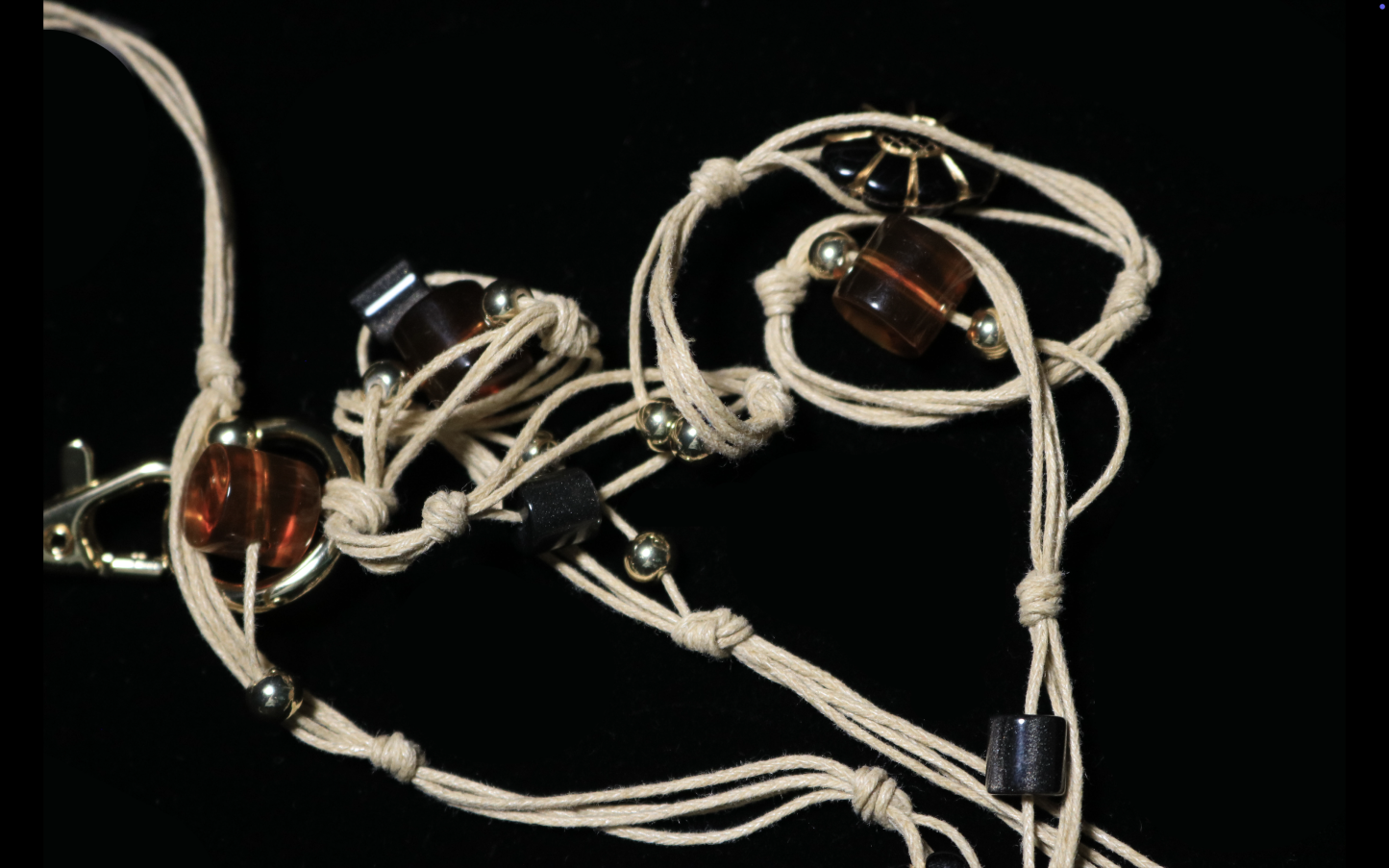 Macramé Contrast-Bead Waist Chain