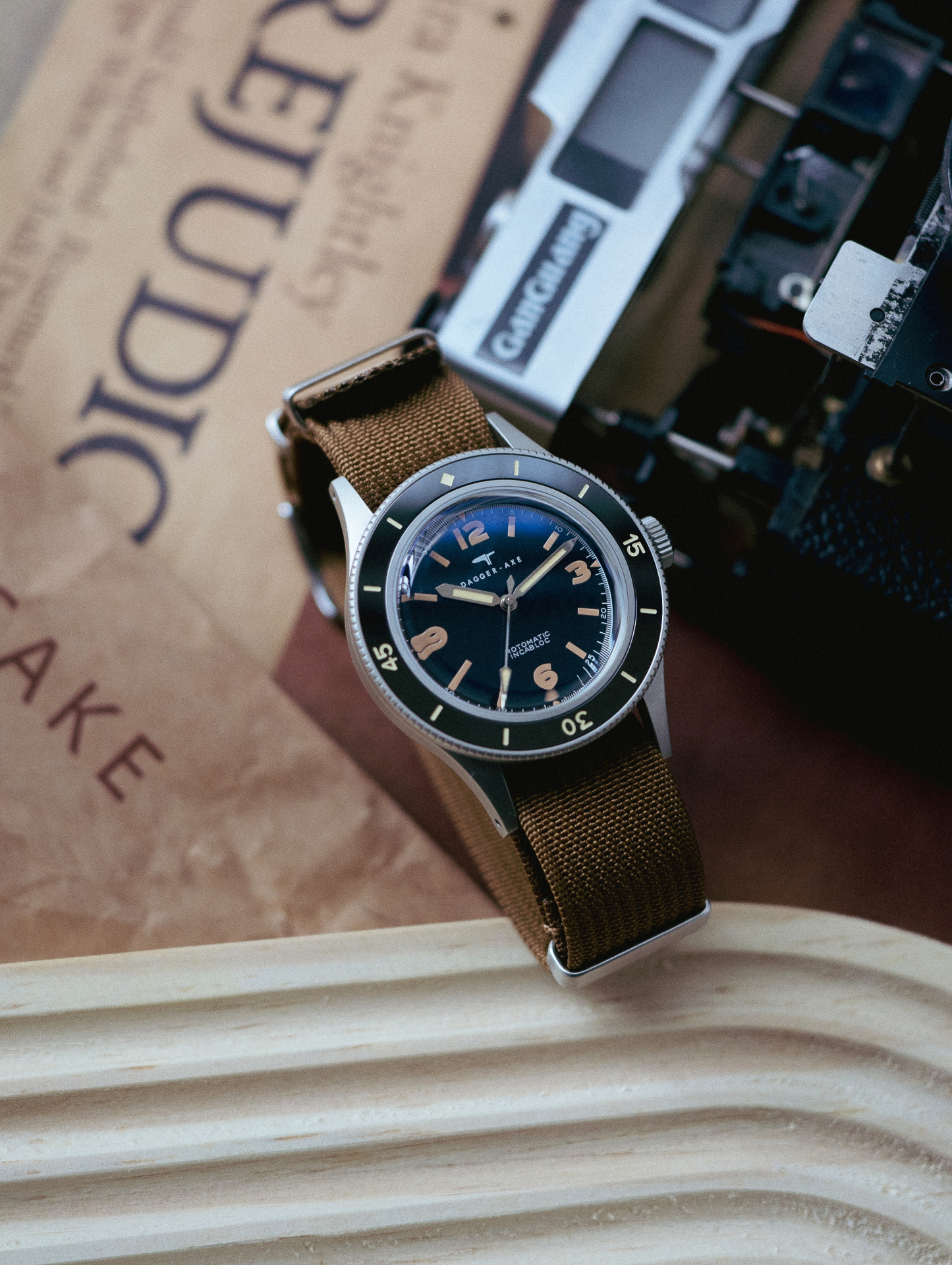 DAGGER AXE "Ocean Pioneer" Vintage Skin Diver 200M - Ref. DG-O03 | Tax & Duty Included