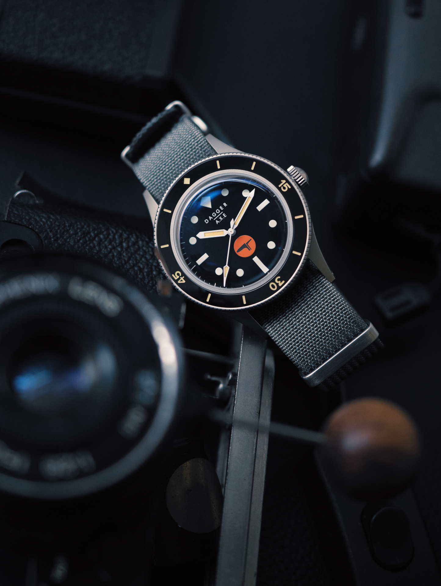 DAGGER AXE "Spectre" Mil-Spec Skin Diver 200M - Ref. DG-O02 | Tax & Duty Included