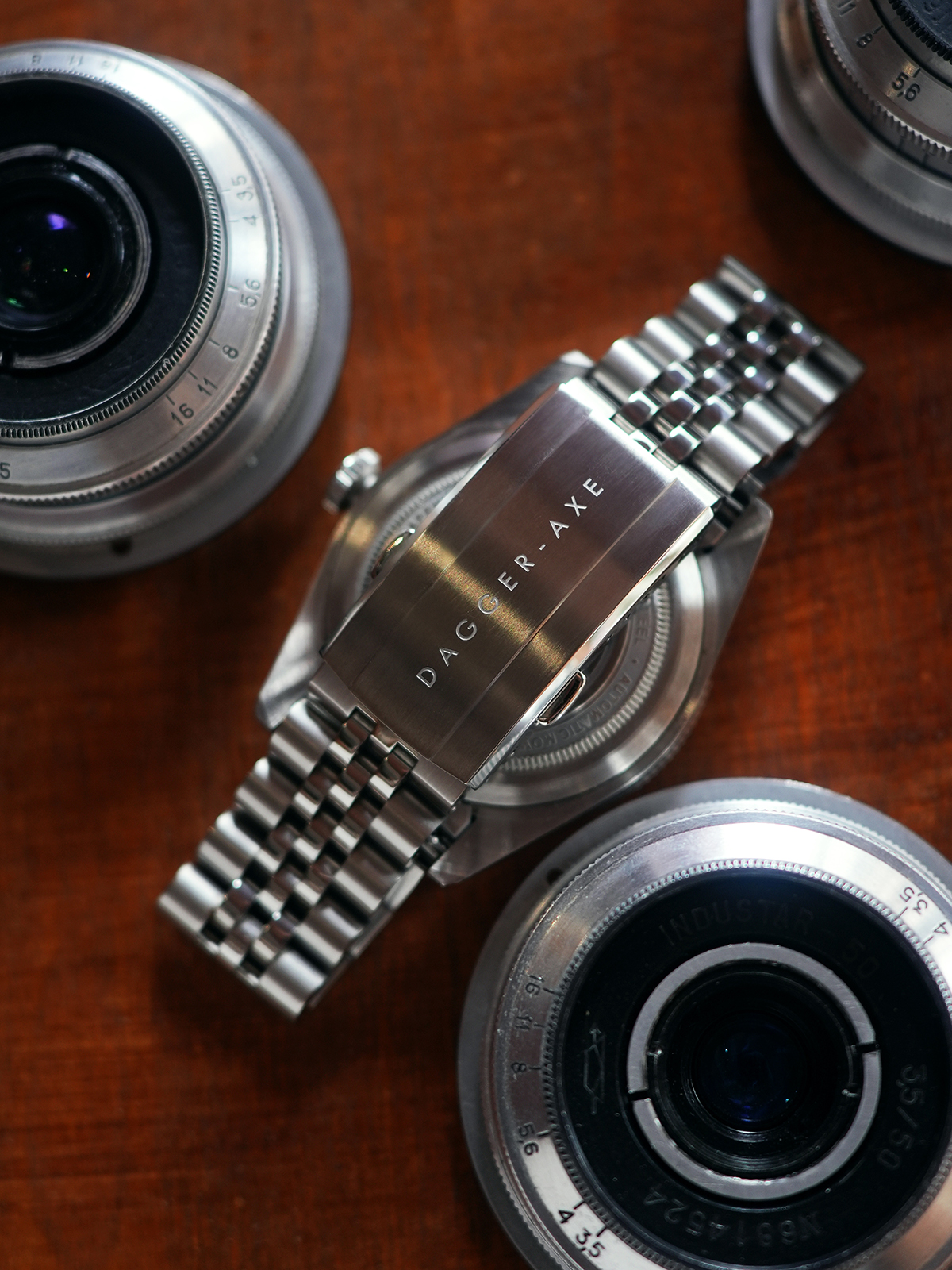 DAGGER AXE DG-B6502 watch detail - DSC05842
