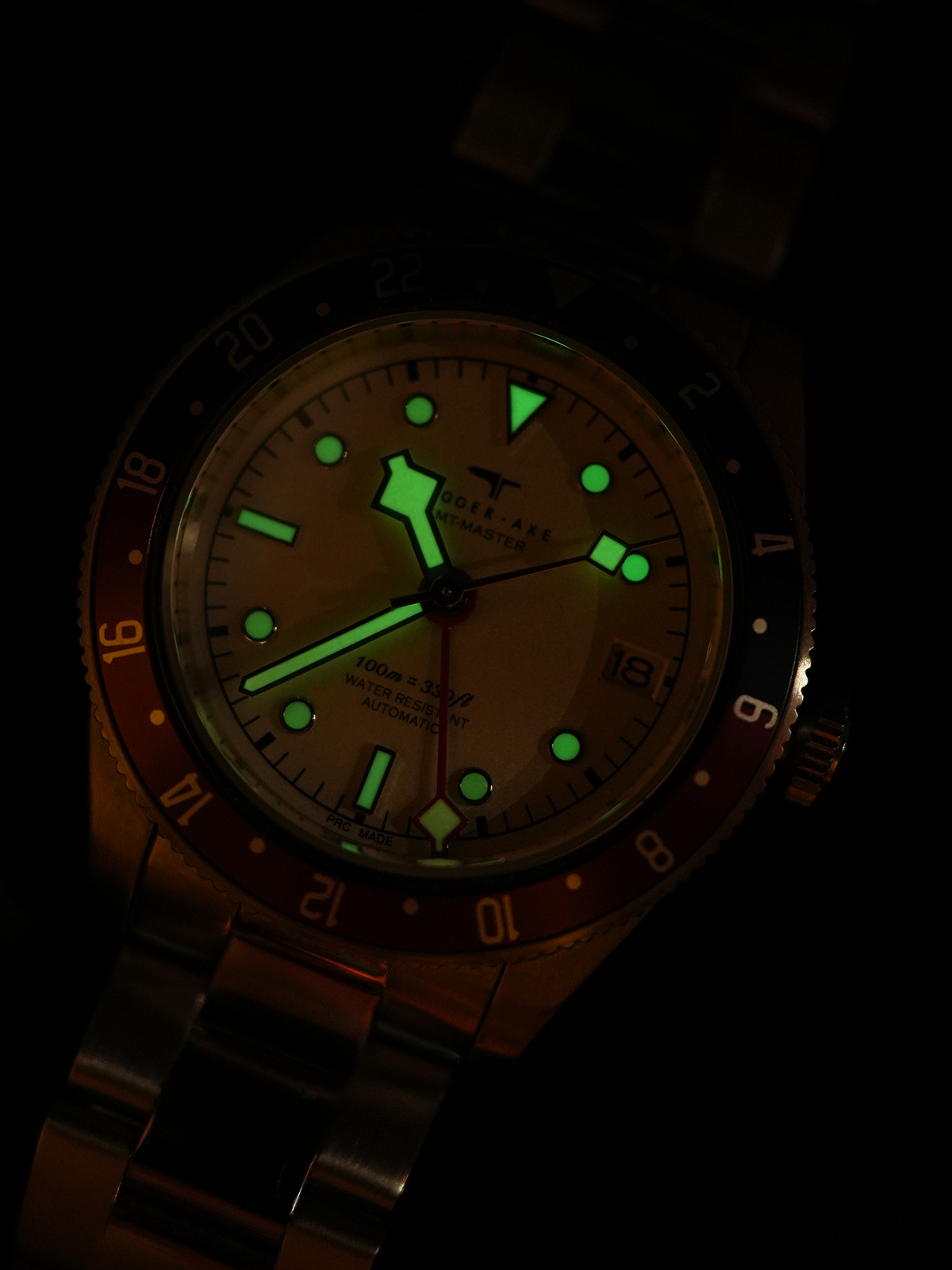 DAGGER AXE DG-B6501 watch detail - DSC05886
