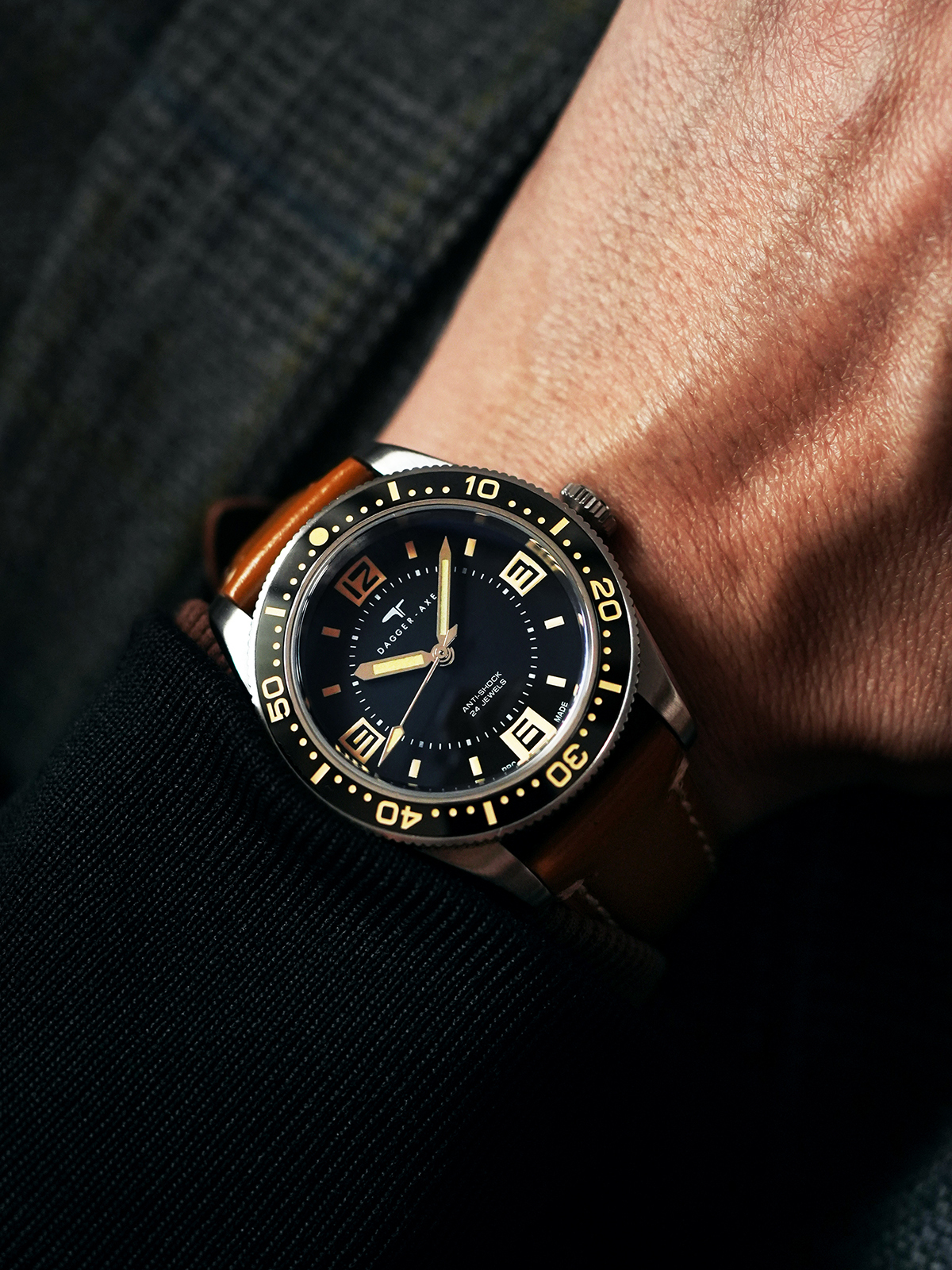 The "Oceanic '53" Vintage Diver - Ref. DG-B6560 | Tax & Duty Included