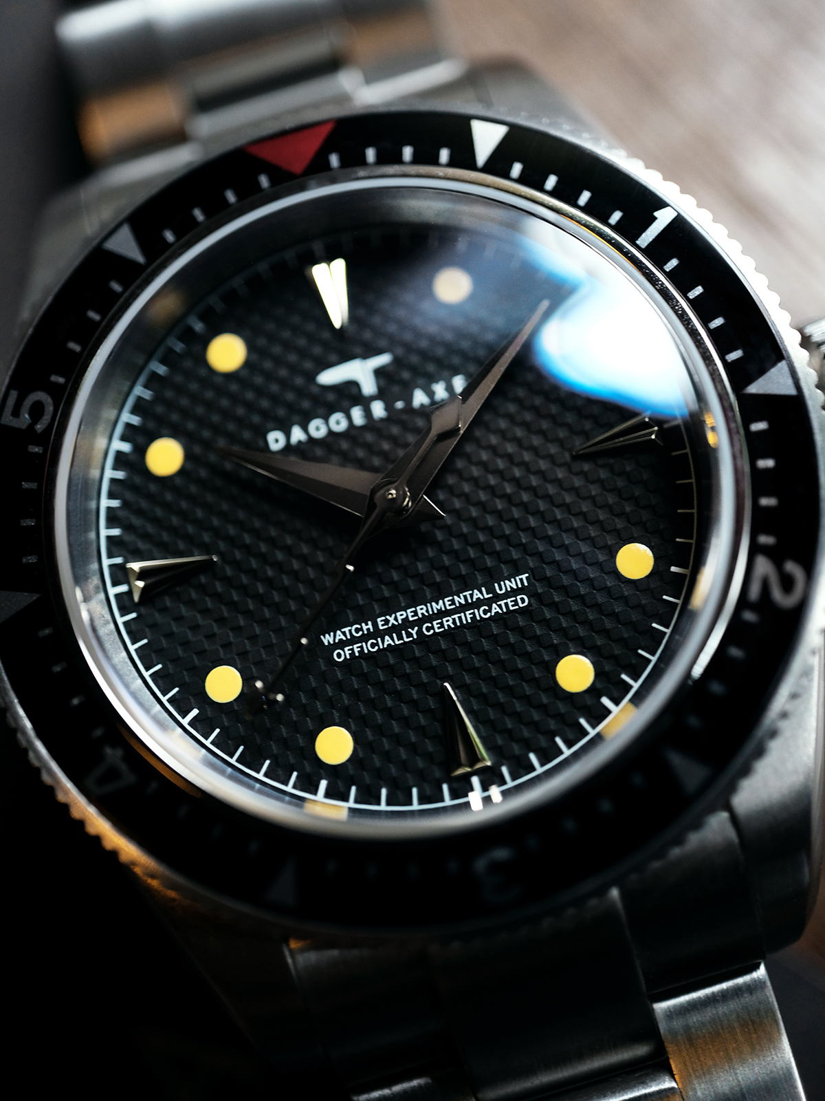 DAGGER AXE "The Experimental" Vintage Diver - Carbon Texture Dial | Ref. DG-B6540 | Tax & Duty Included