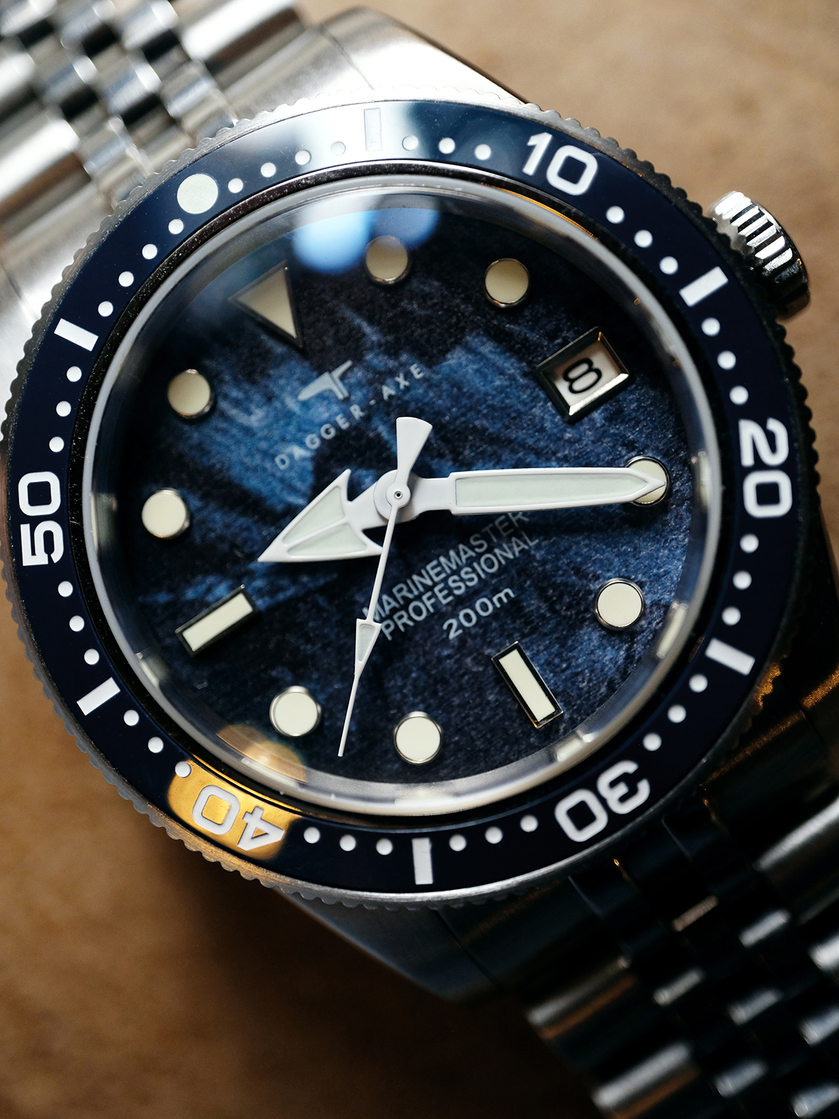 Dagger Axe DG-B7120 "Glacier Abyss" 39mm Automatic Diver - Designed by Lingo - Seiko NH35 - [Free Shipping & All Taxes Included]