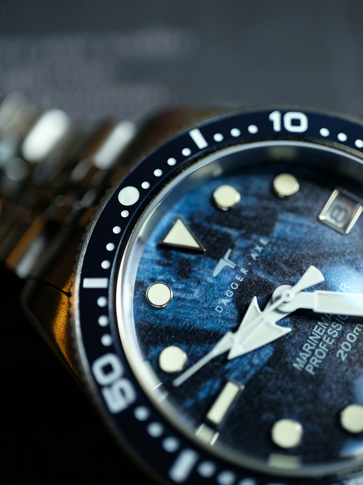 Dagger Axe DG-B7120 "Glacier Abyss" 39mm Automatic Diver - Designed by Lingo - Seiko NH35 - [Free Shipping & All Taxes Included]