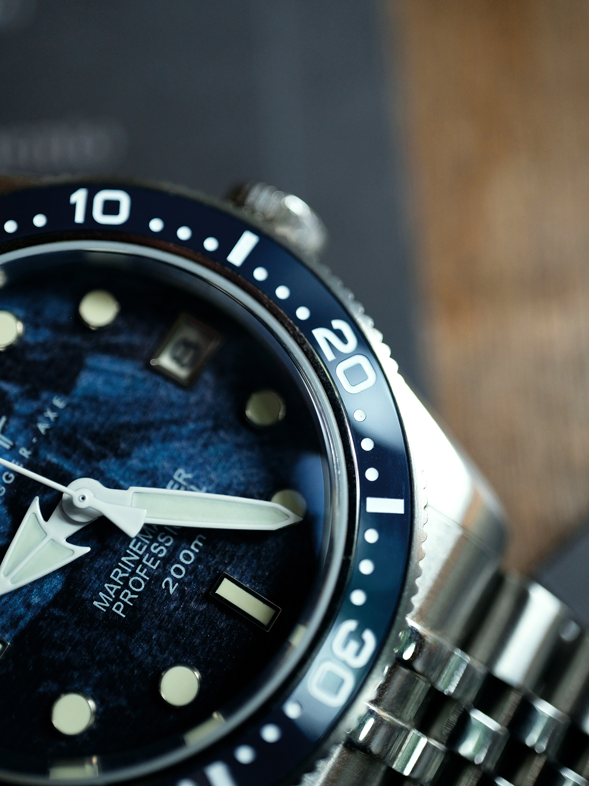 Dagger Axe DG-B7120 "Glacier Abyss" 39mm Automatic Diver - Designed by Lingo - Seiko NH35 - [Free Shipping & All Taxes Included]