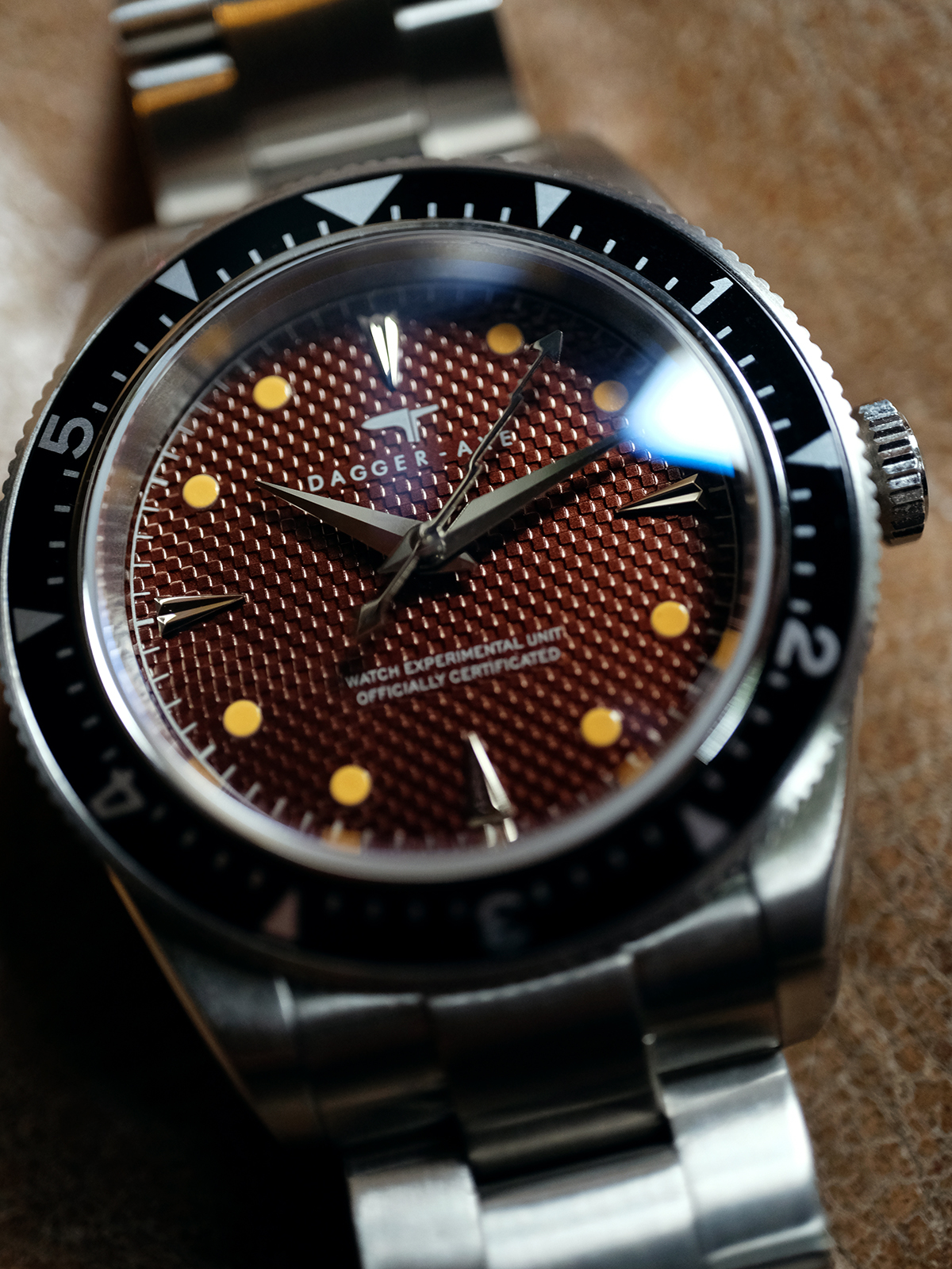 Dagger Axe DG-B6541 "Heritage GMT" – 39mm Vintage Tribute – 304L Steel Case – Seiko NH34 Movement – [Free Shipping & All Taxes Included]