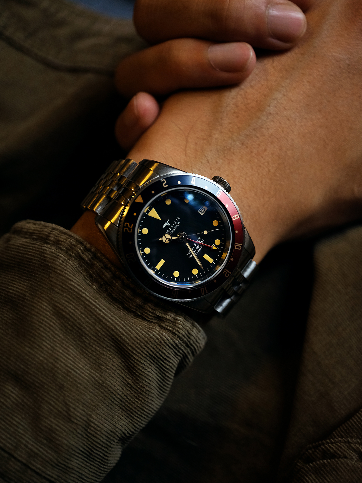 DAGGER AXE "Voyager" 1954 Tribute GMT Automatic - Ref. DG-B6543 | Tax & Duty Included