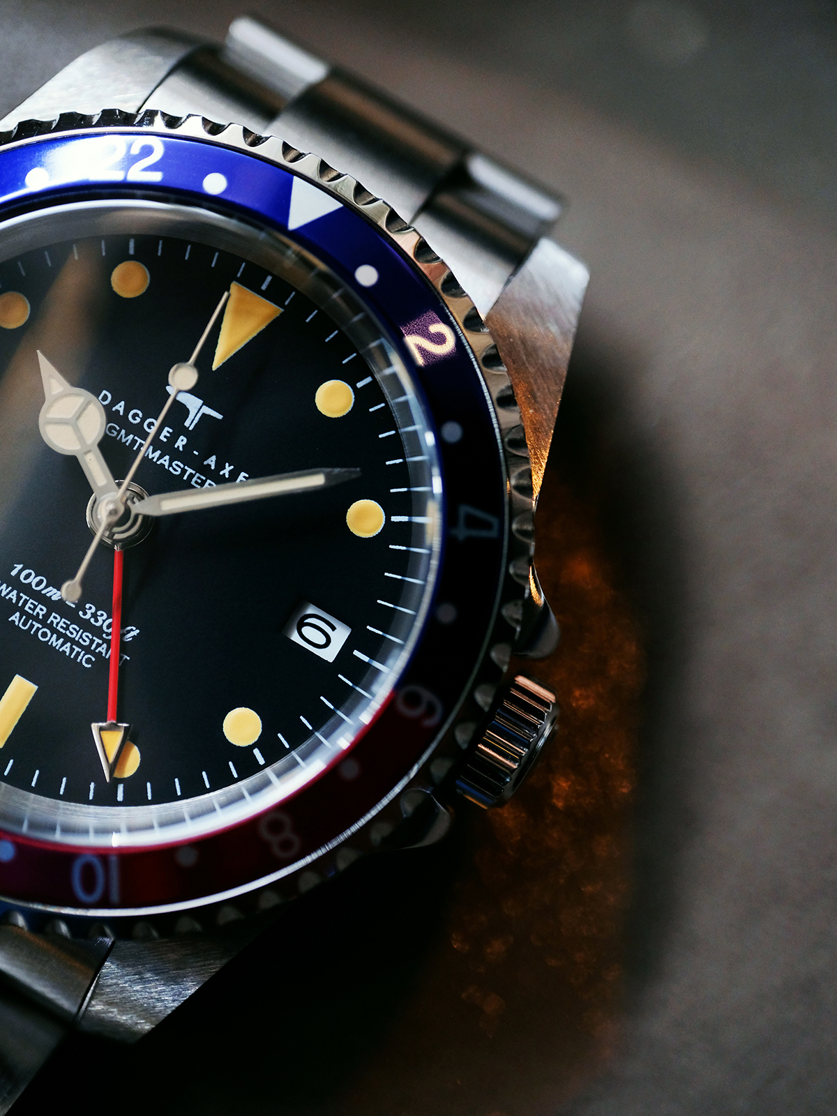 The "Transatlantic" Vintage GMT Pilot - Ref. DG-B6545 | Tax & Duty Included