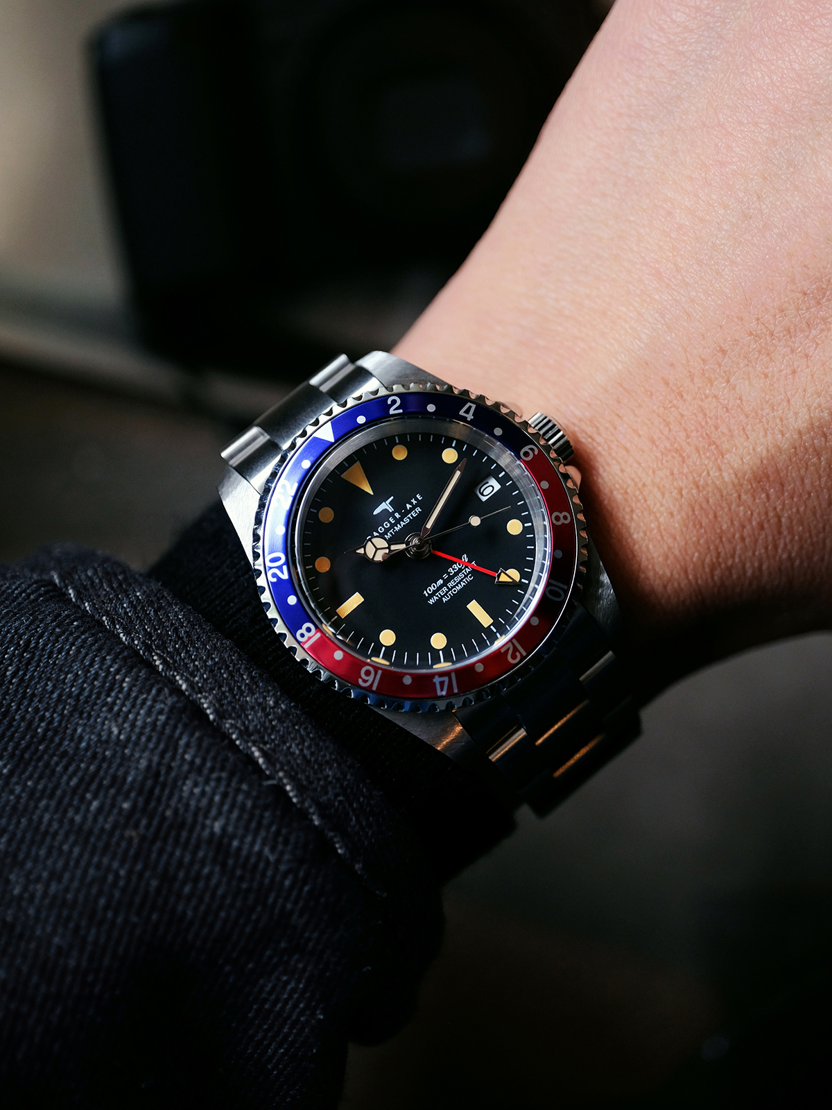 The "Transatlantic" Vintage GMT Pilot - Ref. DG-B6545 | Tax & Duty Included