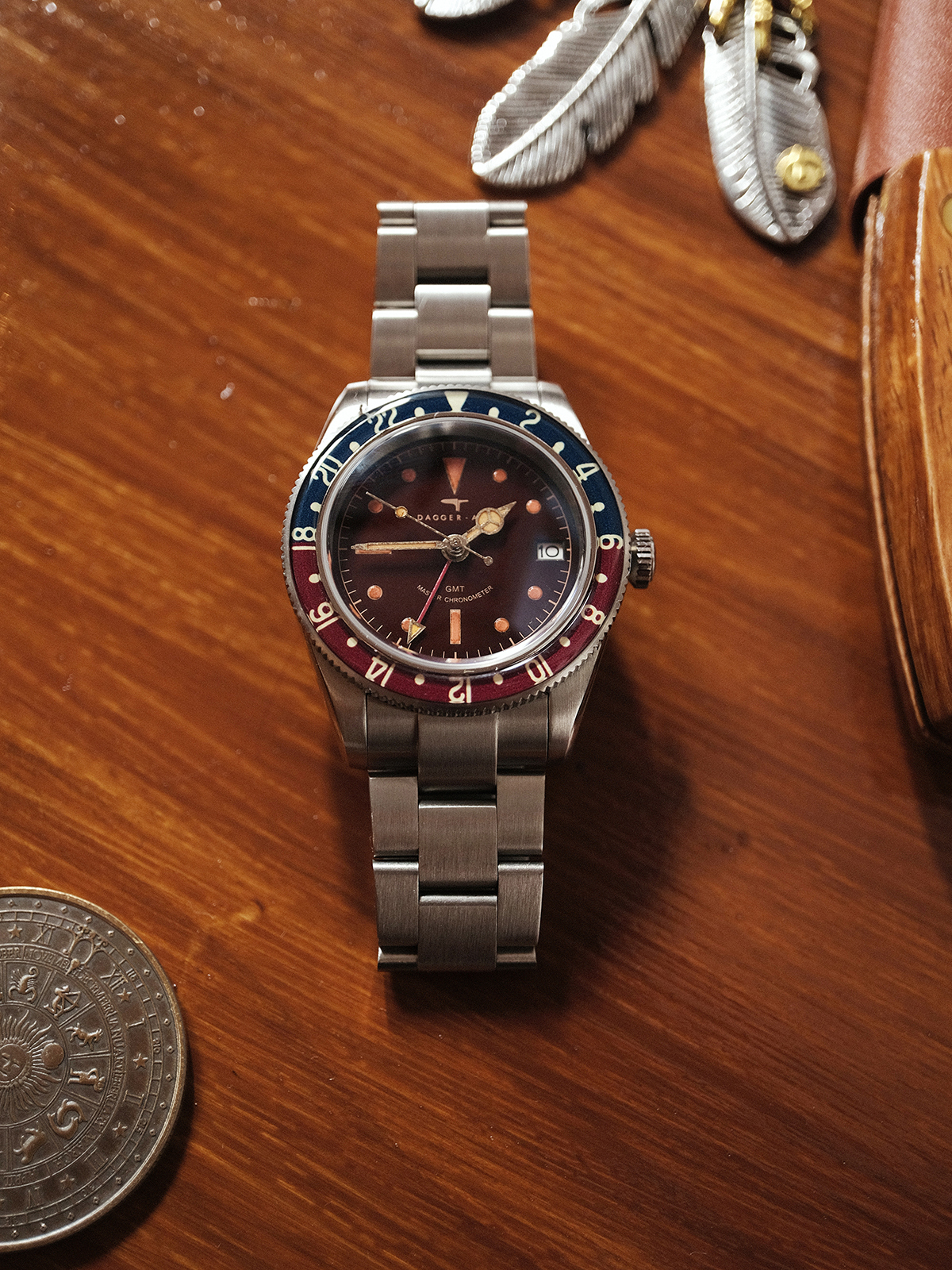 DAGGER AXE "The 1954 Survivor" GMT - Aged Hands Edition | Ref. DG-B6542 | Tax & Duty Included