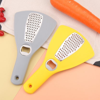 Triturar, abrir la botella, abrir la lata en tres en uno