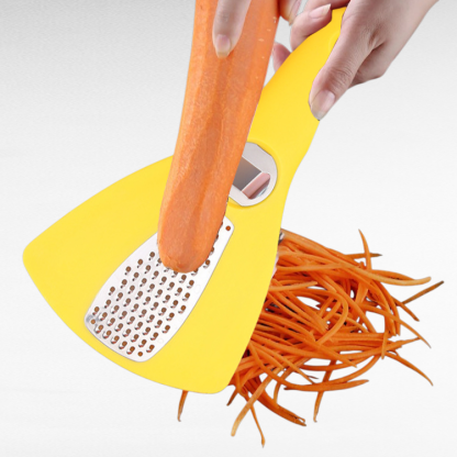 Triturar, abrir la botella, abrir la lata en tres en uno